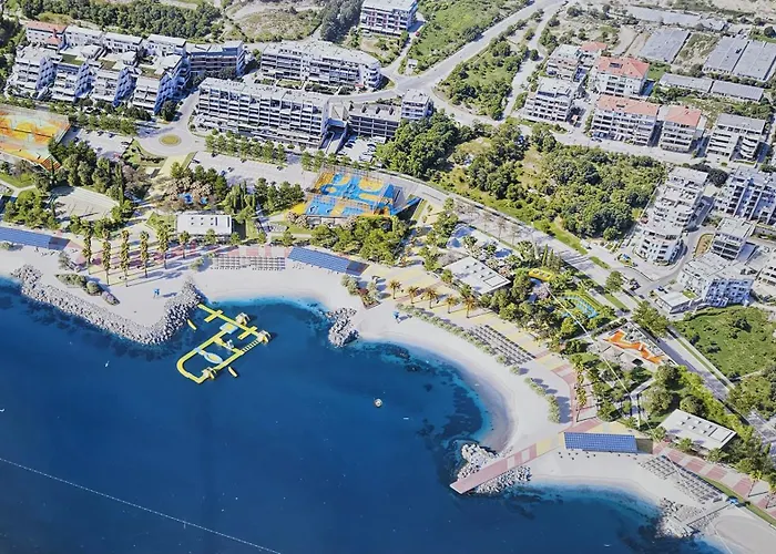 Deja Views Apartment *