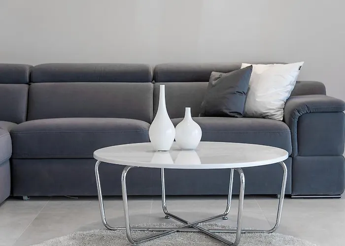 Apartment Deja Views *